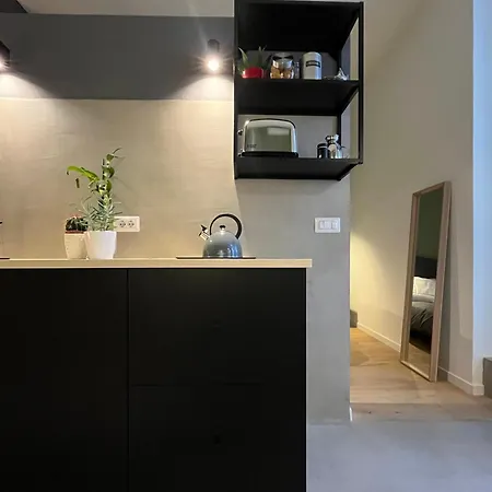 Apartment Concrete Museo Naples