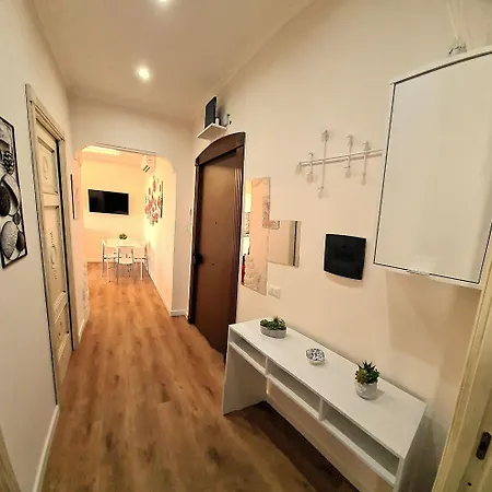Apartment Ammore A Prima Vista - Naples