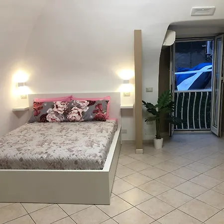 La Casa Di Ludovica Apartment Naples