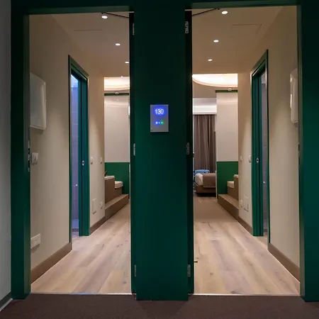 Smart 4* Napoli