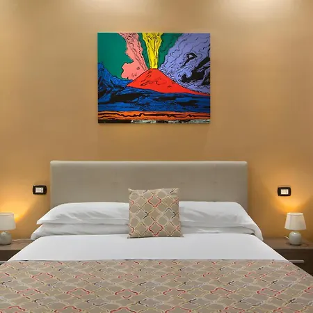 Residenza Suarez * Naples