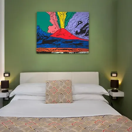 Residenza Suarez * Naples