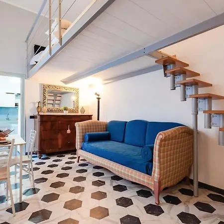 A Lovely Modern Nest In The Center Of *