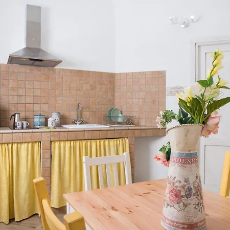 Aparthotel In Pieno Centro Storico Apartment