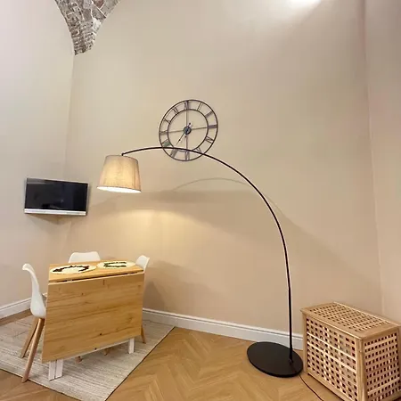 Friends House Naples