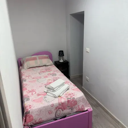 House Montesanto 11 Naples