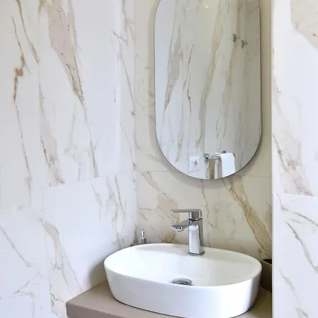 Rivieras House - Affittacamere Napoli