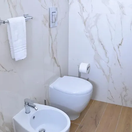 Rivieras House - Affittacamere