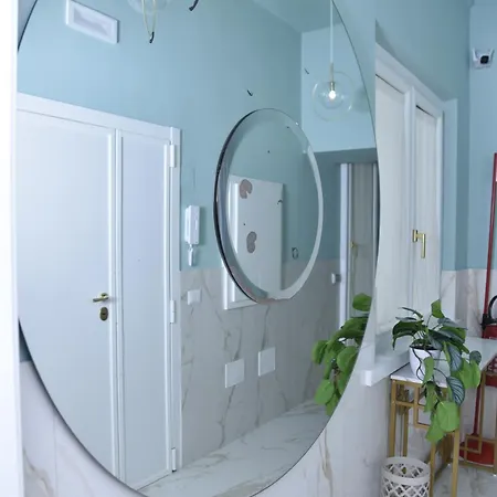 Rivieras House - *
