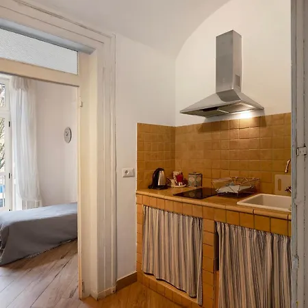 Apartment Aparthotel In Pieno Centro Storico *