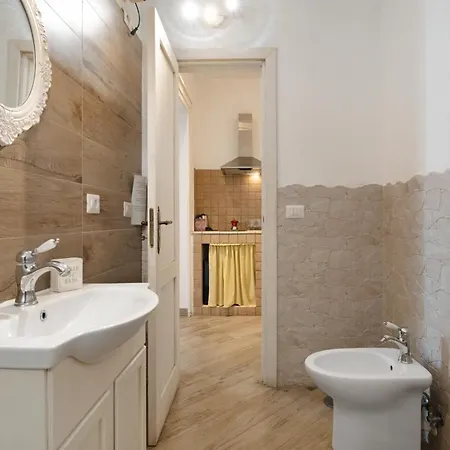 Aparthotel In Pieno Centro Storico Apartment