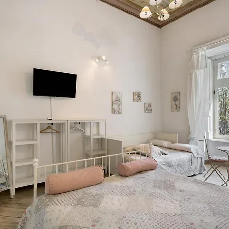Aparthotel In Pieno Centro Storico *