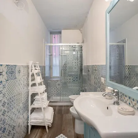 Aparthotel In Pieno Centro Storico *