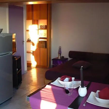 Rashida's Zen Terrace Naples