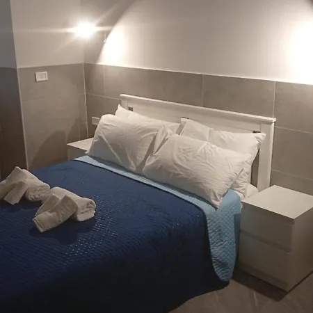 La Dimora Materdei Apart Otel