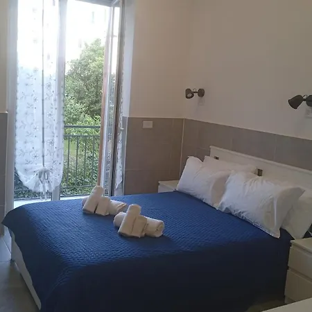 La Dimora Materdei Apart Otel Napoli