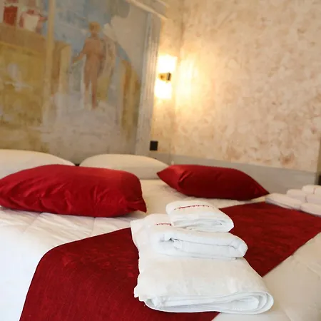 Odeon Neapolis *