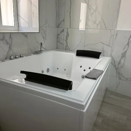Apartment La Del Bosco Naples