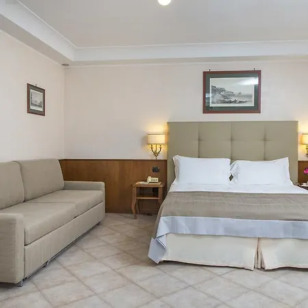 Montespina Park 4*