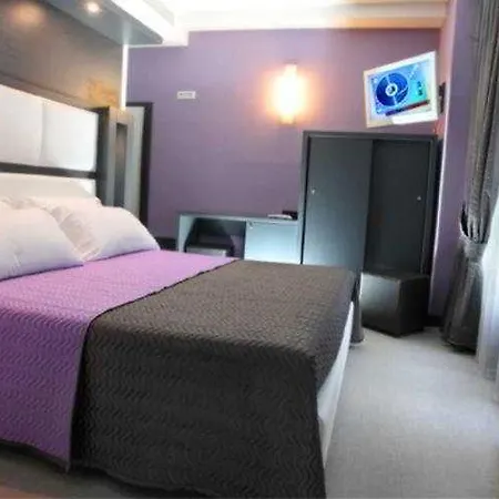 Golden 3* Napoli