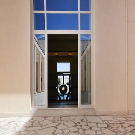 Hotel Palazzo Esedra 4*