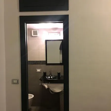 O Vascio Street Apartment Naples