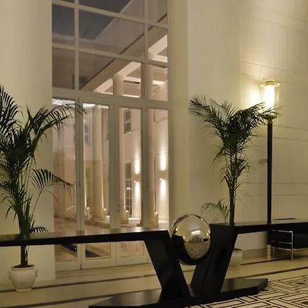 Palazzo Esedra Hotel 4*
