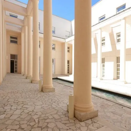 Palazzo Esedra Hotel Naples