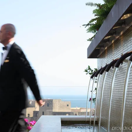 Hotel Grand Vesuvio Neapol