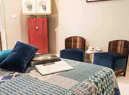 Atelier Ines Gallery מלון 3*