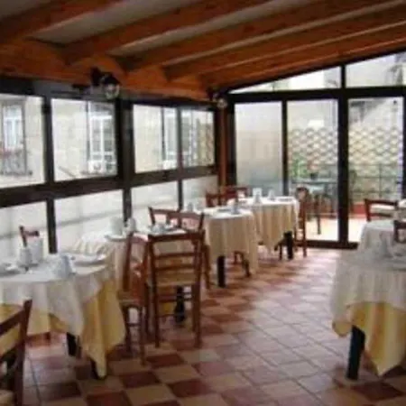 Nettuno Hotel Nápoles