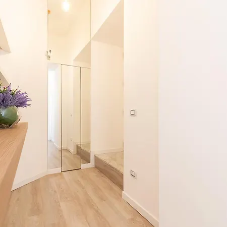 Palazzo Della Porta Nocleg ze śniadaniem 5*
