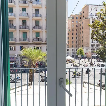 Palazzo Della Porta 5* Neapol