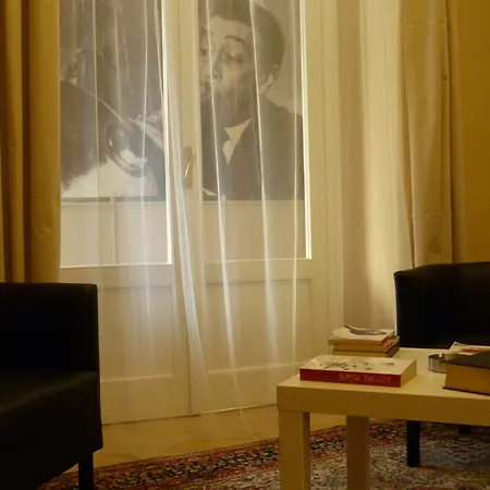 Konukevi Il Ventre Di 