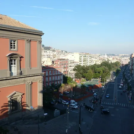 Konukevi Il Ventre Di 