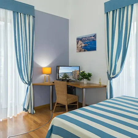 Casa D'amare 2* نابولي