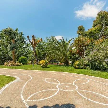 Culture Capodimonte Hotel 4*