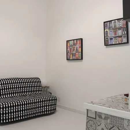 A Tre Passi Dal Duomo Apartment *