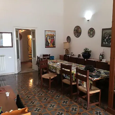 L'incantevole Sirena Naples