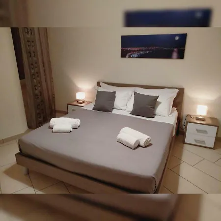 Napolithouse