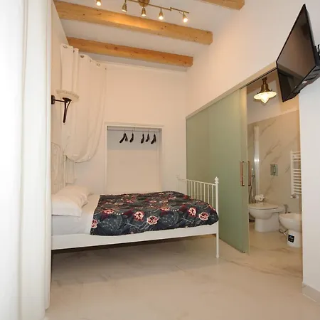 Guest house I Grandi Maestri Naples