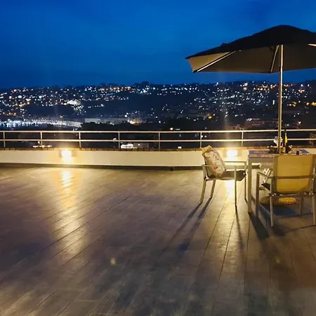 Rashida's Zen Terrace Holiday home