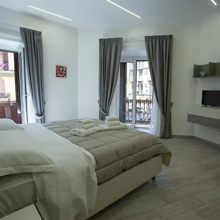 La Corte Dei Borboni By Dimorra Apartmán *