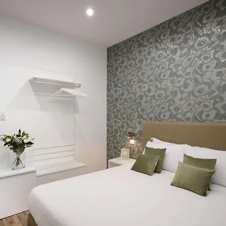 Napoliseason & Breakfast Bed and breakfast 5*
