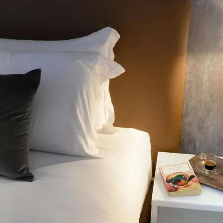Napoliseason & Breakfast Bed and breakfast 5*