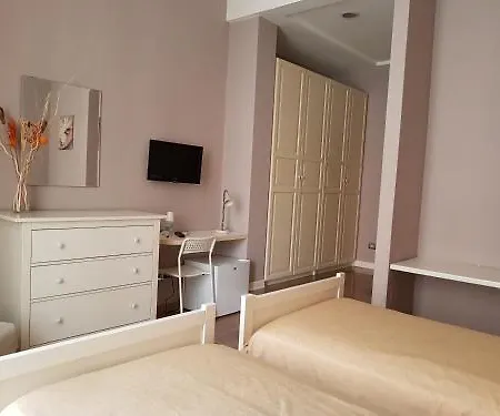 Bed & Breakfast Sanfelice Centro Storico 3*