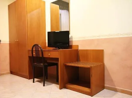 Zara Hotel Nápoles