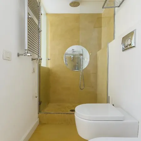 Pretaloger Verdi 18 Hotel apartamentowy 3*