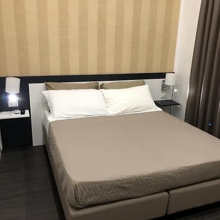 Hotel Cimarosa Naples