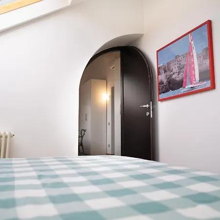 Napolidays Mansarda Nicola Apartment Naples